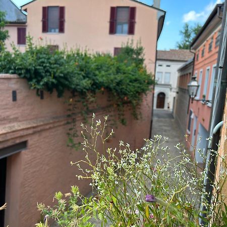 Chez Madame Hotel Ferrara Exterior photo