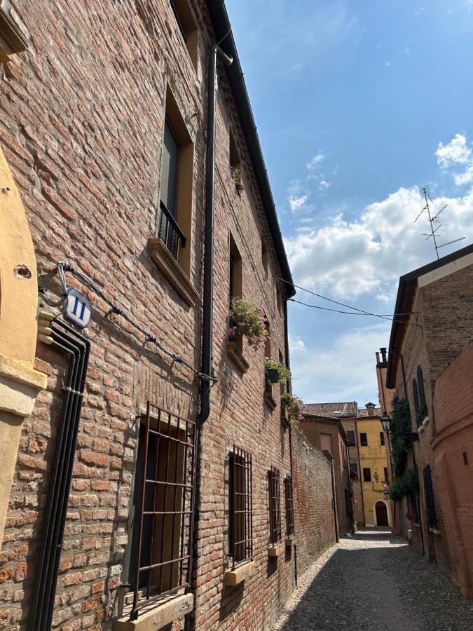 Chez Madame Hotel Ferrara Exterior photo